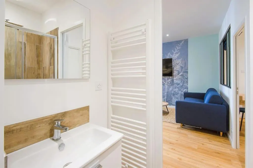 Spacious T2 Near The Halles And The Harbour Tolone 0*,  Francia
